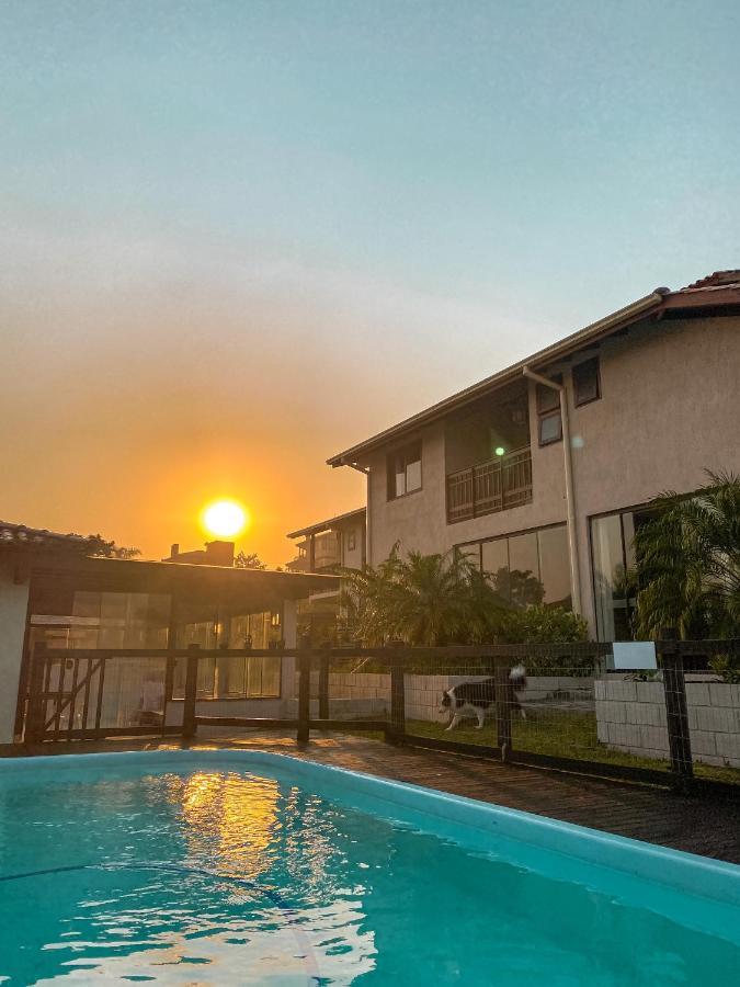 Rosamar Suites Praia do Rosa Εξωτερικό φωτογραφία