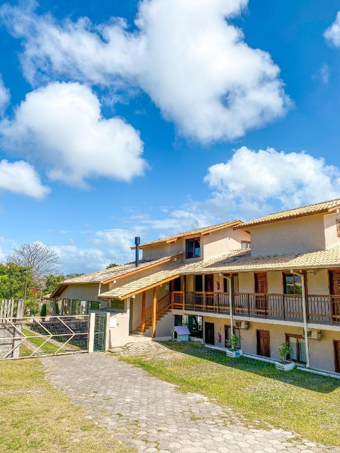 Rosamar Suites Praia do Rosa Εξωτερικό φωτογραφία